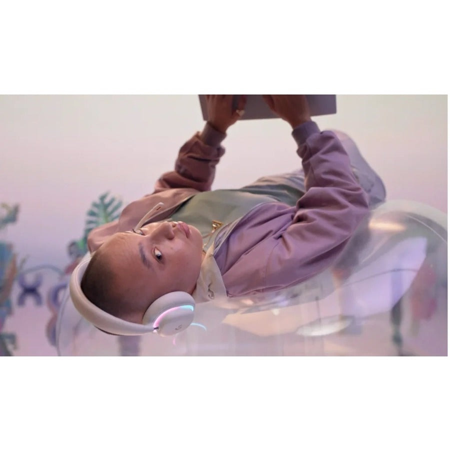 G735 Wireless Gaming Headset G735 Wireless Gaming Headset